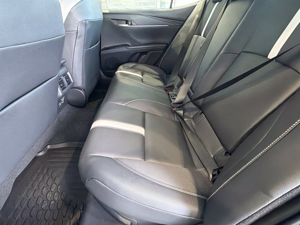 Certified 2026 Toyota Camry SE FWD image 33
