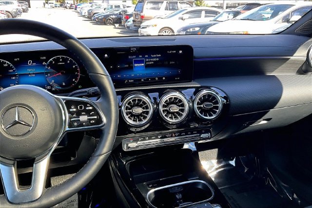 Certified 2023 Mercedes-Benz CLA 250 4MATIC w/ Premium Package image 5