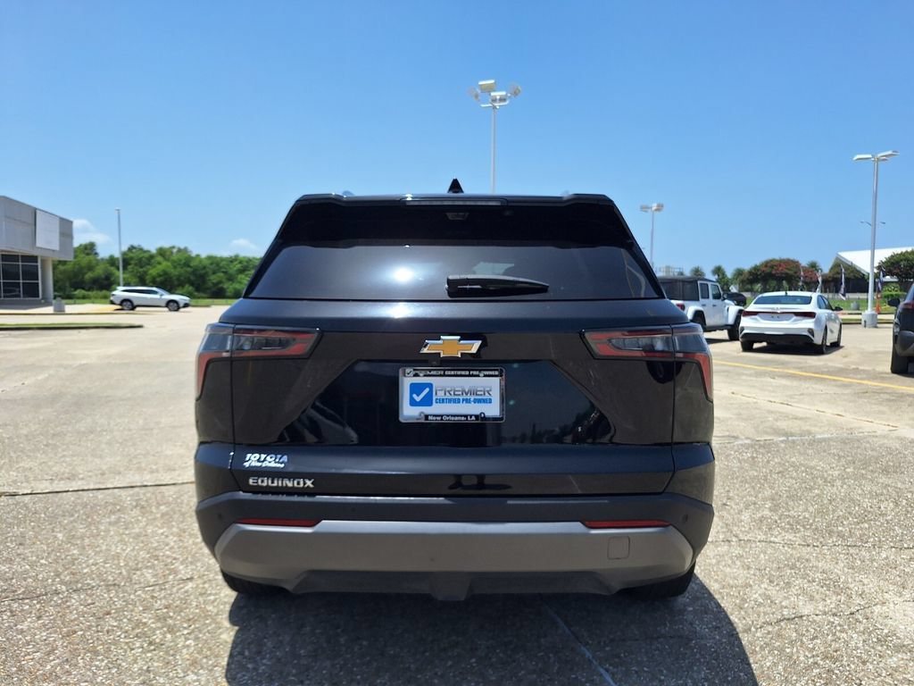 Used 2025 Chevrolet Equinox LT w/ Convenience Package II FWD image 6