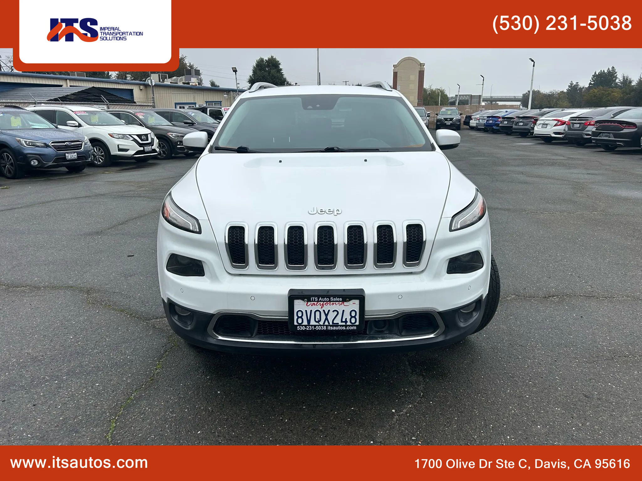 Used 2017 Jeep Cherokee Limited w/ Luxury Group image 3