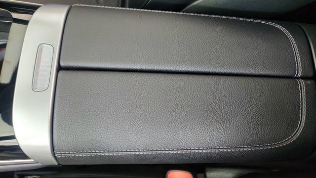 Used 2025 Mercedes-Benz GLC 350e 4MATIC image 53