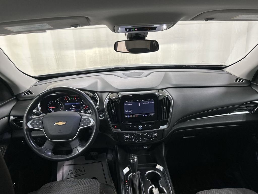 Used 2020 Chevrolet Traverse LT w/ Driver Confidence II Package image 18