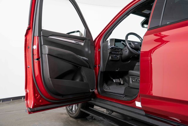 Used 2025 Cadillac Escalade V image 19