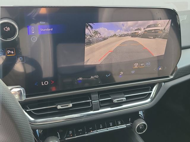 New 2026 Chevrolet Equinox EV LT w/ LPO, Blackout Package image 32