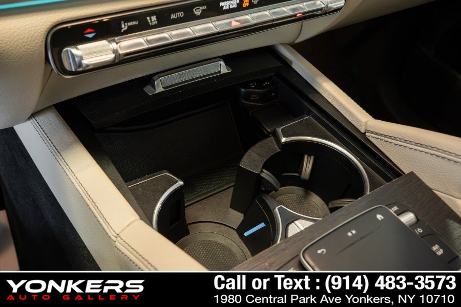Used 2022 Mercedes-Benz GLE 350 4MATIC w/ Premium Package image 25