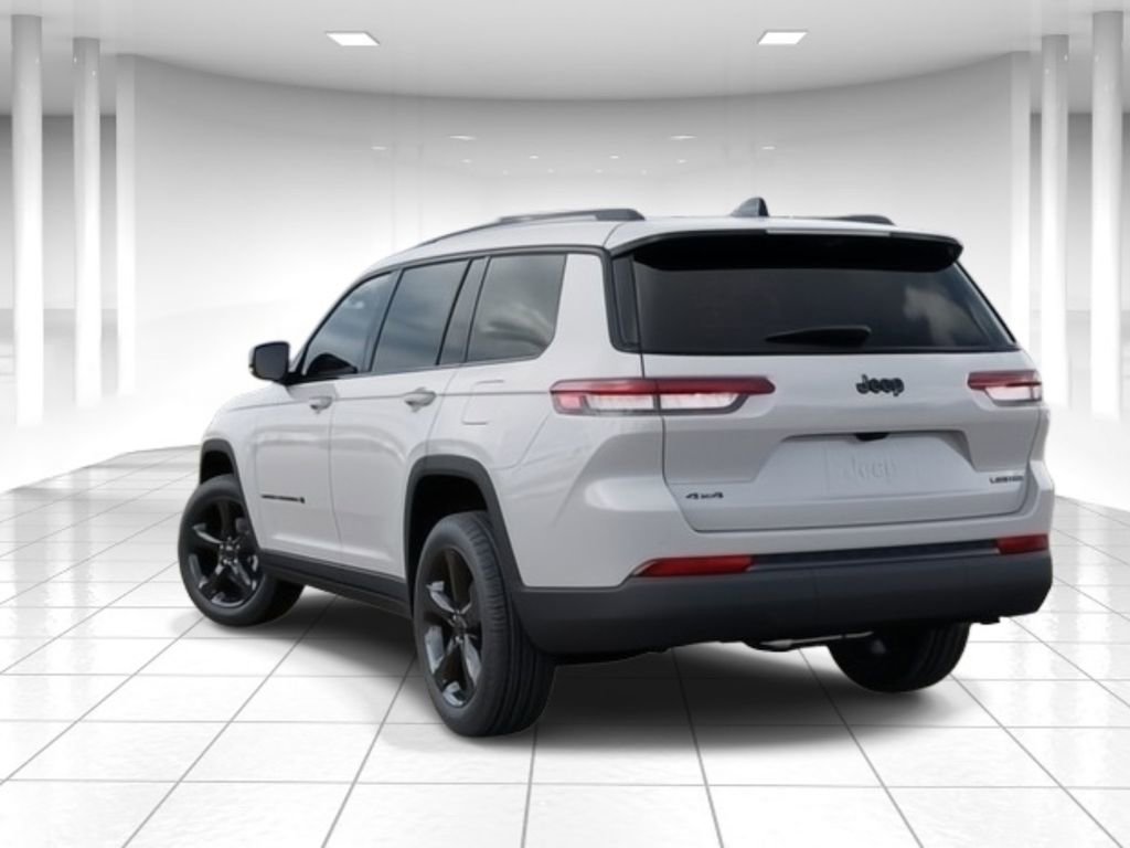 New 2025 Jeep Grand Cherokee L Limited w/ Luxury Tech Group II image 3