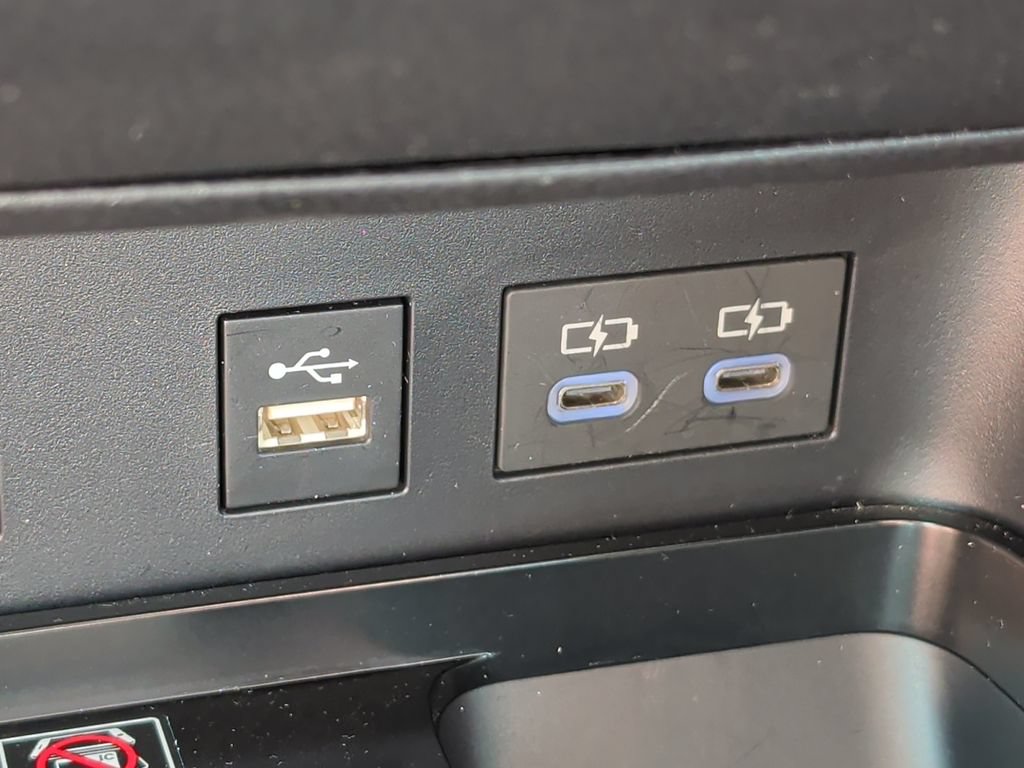 Used 2026 Toyota Camry LE FWD image 28
