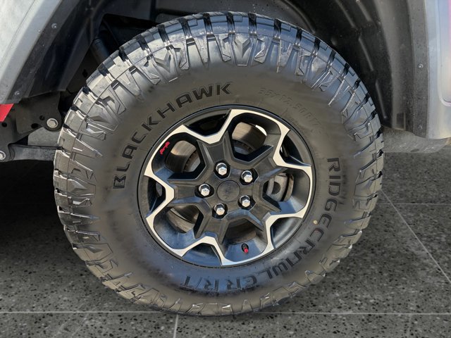 Used 2020 Jeep Gladiator Sport w/ Quick Order Package 24S AWD/4WD image 11