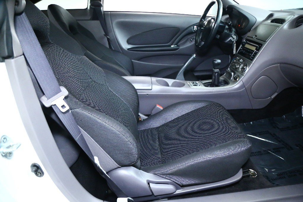 Used 2001 Toyota Celica GT image 30