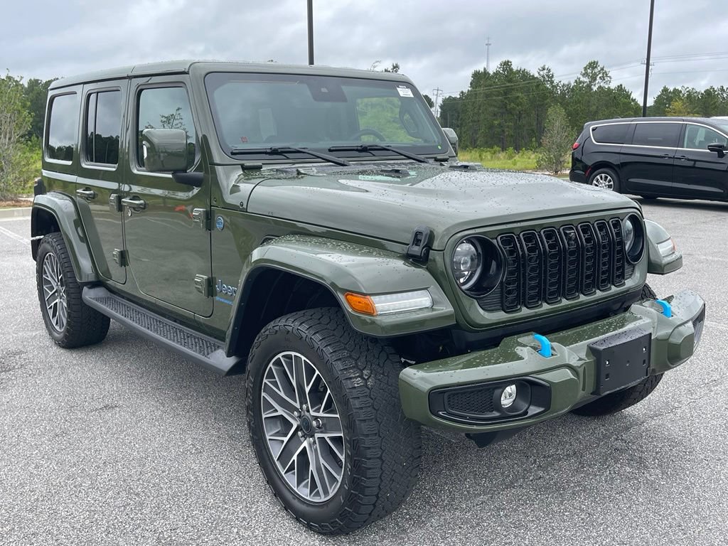 Used 2024 Jeep Wrangler High Altitude AWD/4WD image 17