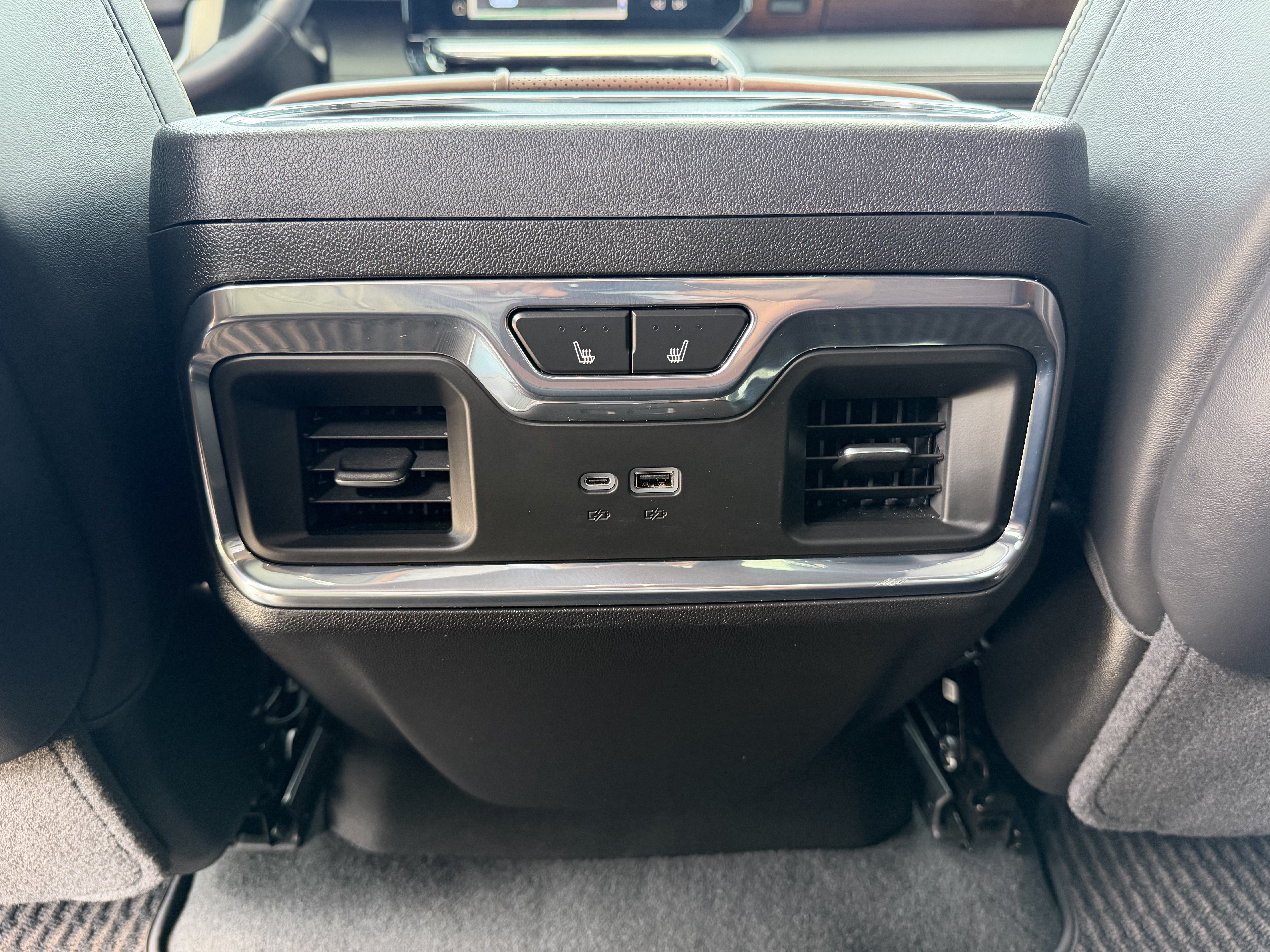 Used 2025 GMC Sierra 1500 Denali Ultimate AWD/4WD image 23