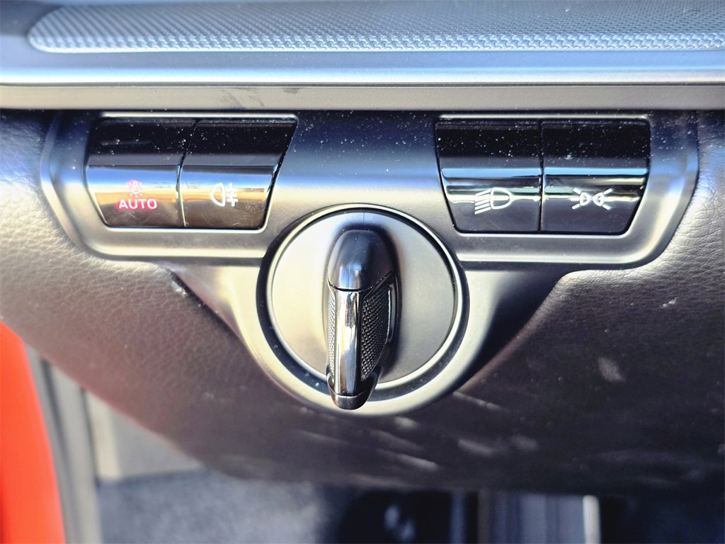 Used 2021 Porsche 911 Carrera image 19