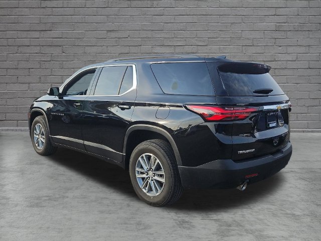 Used 2023 Chevrolet Traverse LT FWD image 3