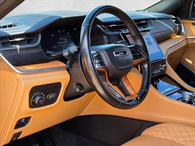 Used 2021 Jeep Grand Cherokee L Summit AWD/4WD image 9