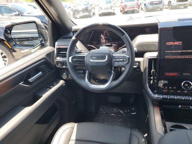New 2026 GMC Yukon Denali w/ Denali Reserve Package AWD/4WD image 13