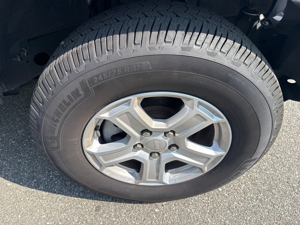 Used 2019 Jeep Wrangler Unlimited Sport S AWD/4WD image 10