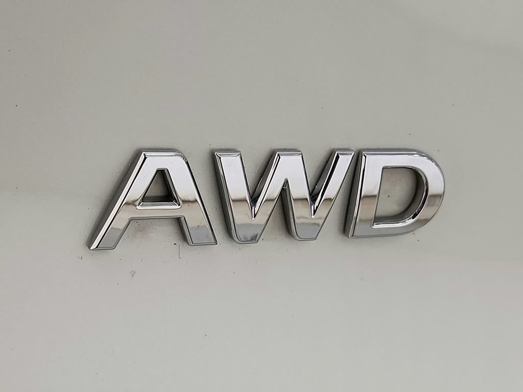 Used 2019 INFINITI QX30 AWD w/ Navigation Package image 32