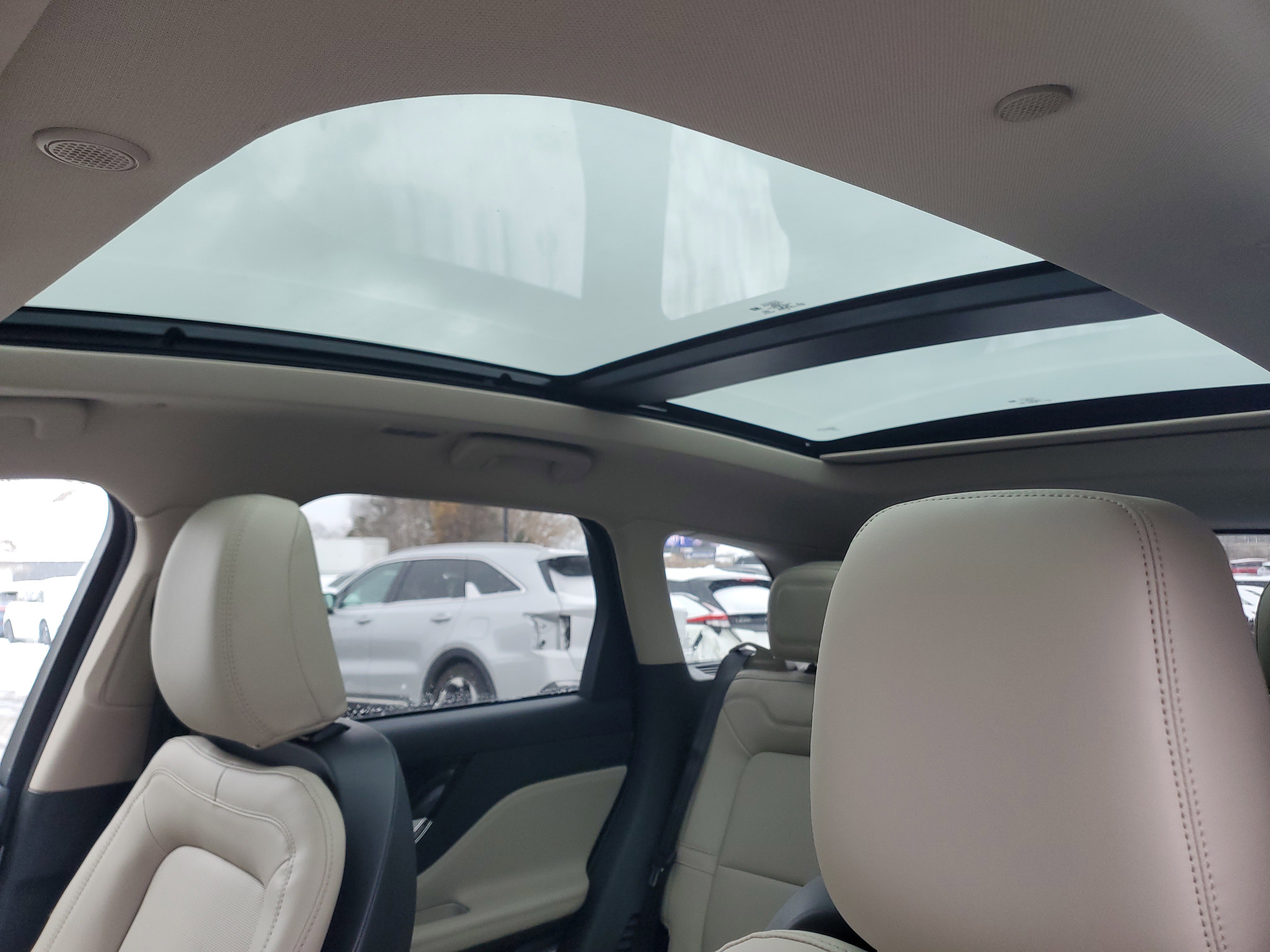 New 2026 Lincoln Corsair Premiere image 11