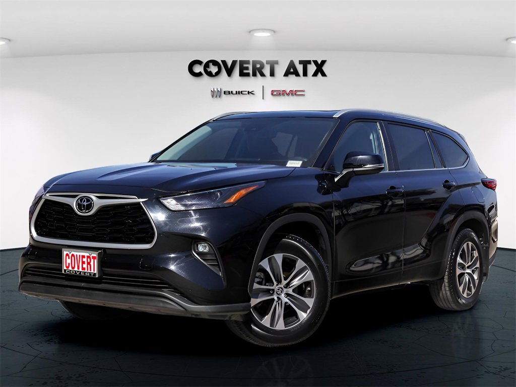 Used 2023 Toyota Highlander XLE