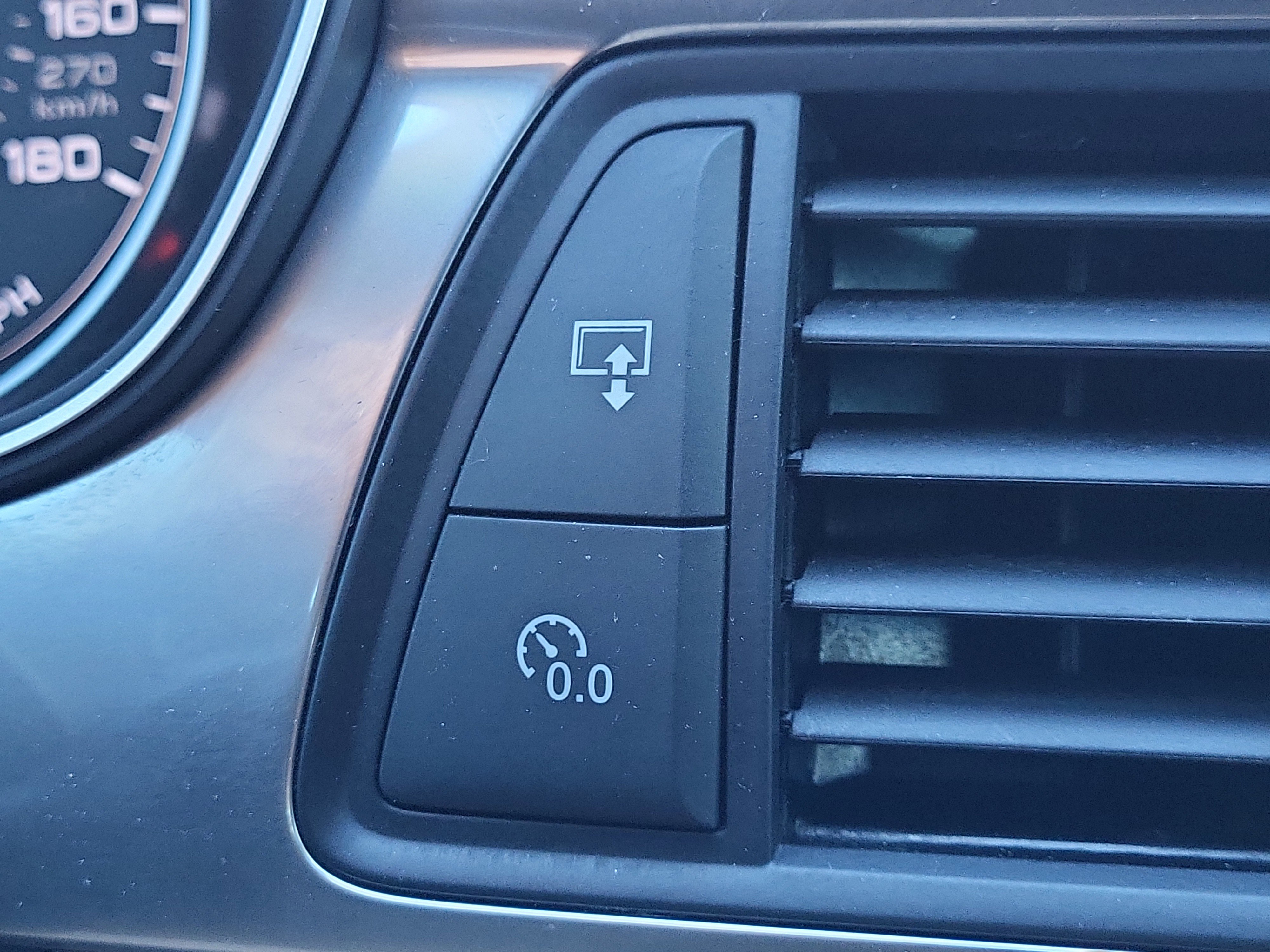 Used 2017 Audi A6 3.0T Prestige w/ Prestige Package image 31