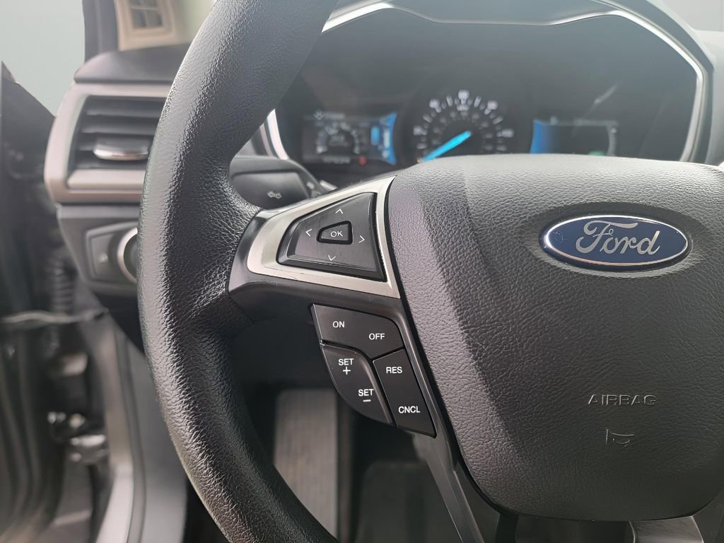Used 2018 Ford Fusion S image 16