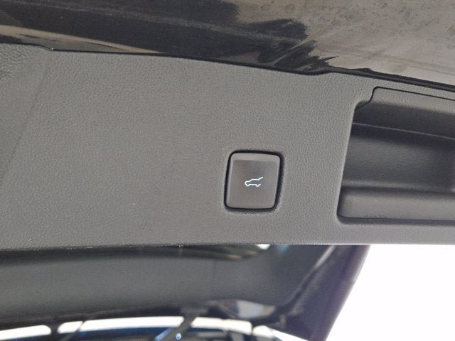Used 2024 Ford Escape ST-Line w/ Tech Pack #1 AWD/4WD image 16