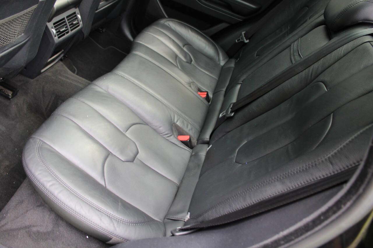 Used 2013 Land Rover Range Rover Evoque Pure Premium image 27