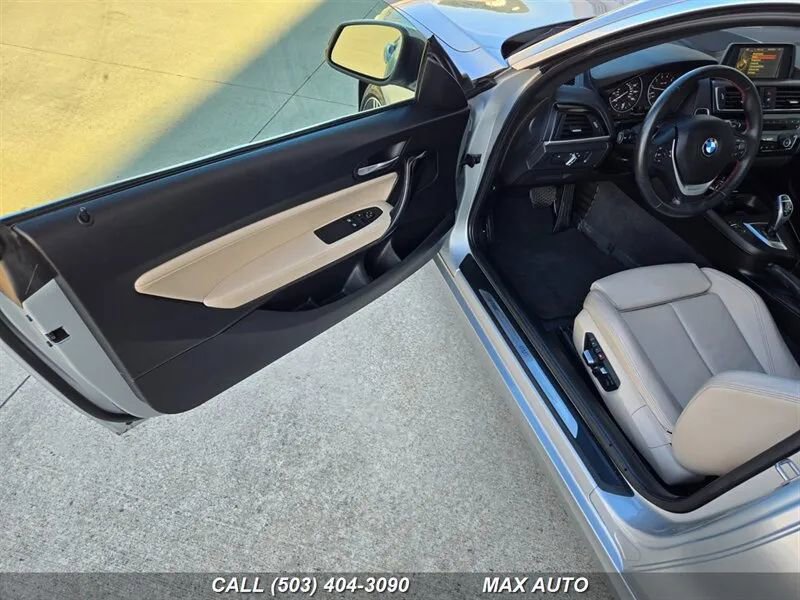 Used 2017 BMW 230i Coupe image 10