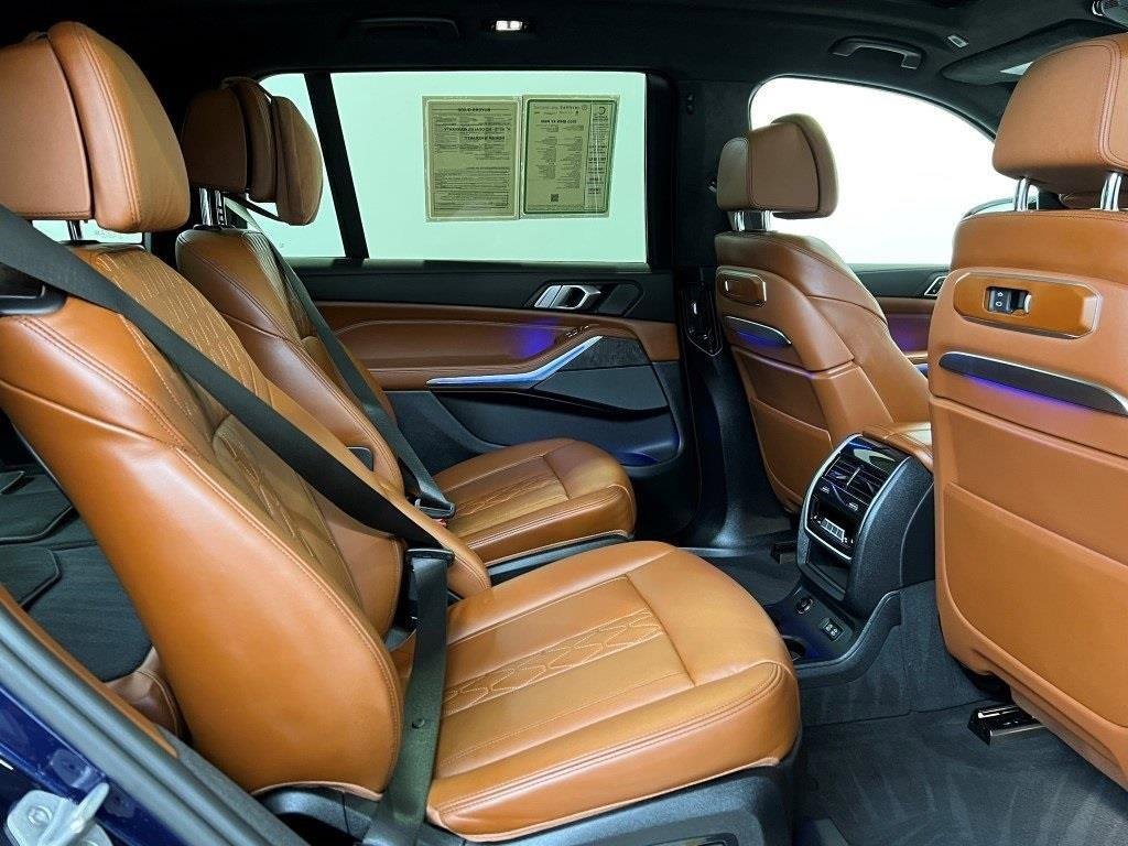 Used 2023 BMW X7 M60i w/ Executive Package image 18