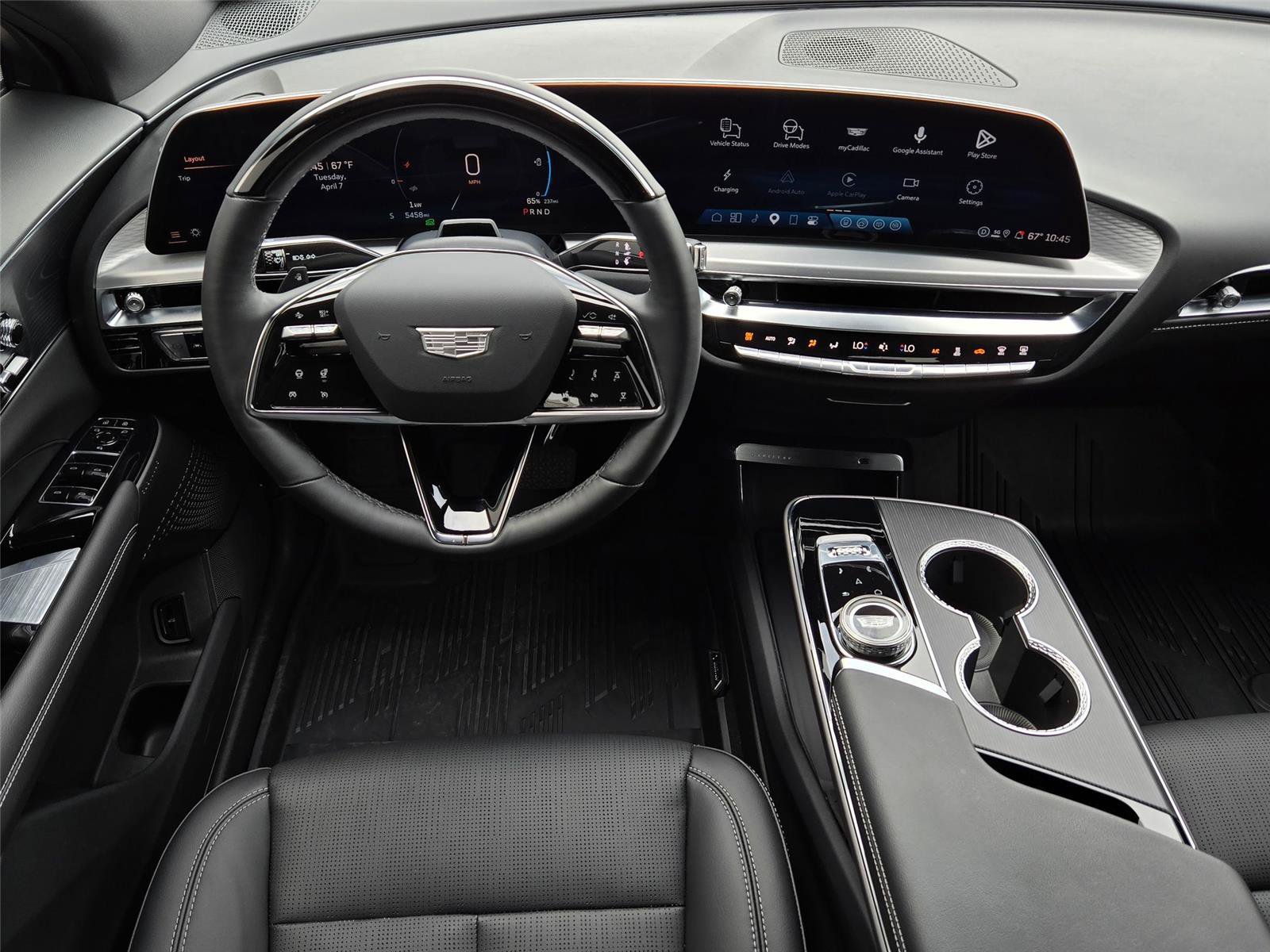 New 2026 Cadillac Lyriq Luxury w/ LPO, Floor Liner Package AWD/4WD image 14