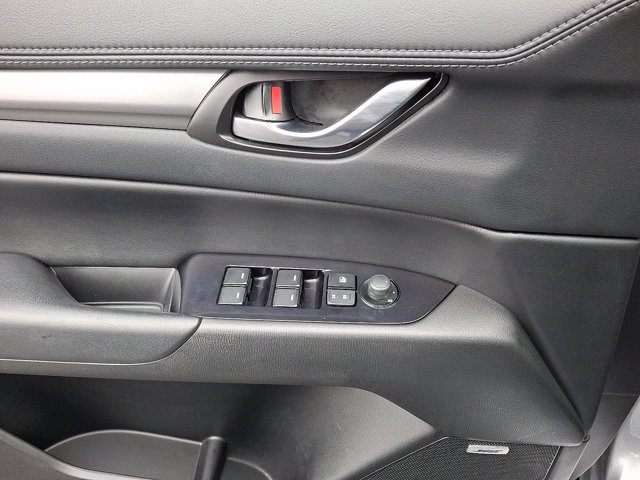 Used 2020 MAZDA CX-5 Touring image 12