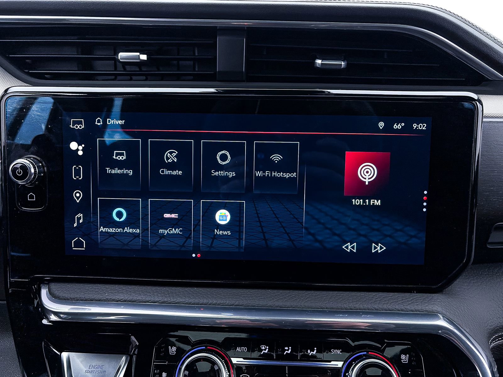 Used 2024 GMC Sierra 1500 Denali w/ Denali Reserve Package image 31