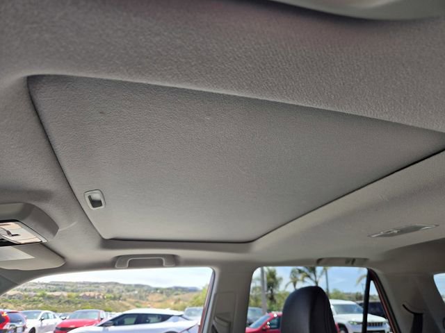 Used 2021 Toyota 4Runner SR5 Premium w/ Moonroof Package RWD image 10