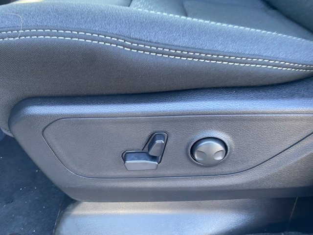 New 2026 RAM 1500 4x4 Crew Cab image 16