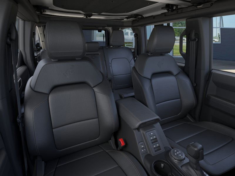 New 2025 Ford Bronco Badlands image 11
