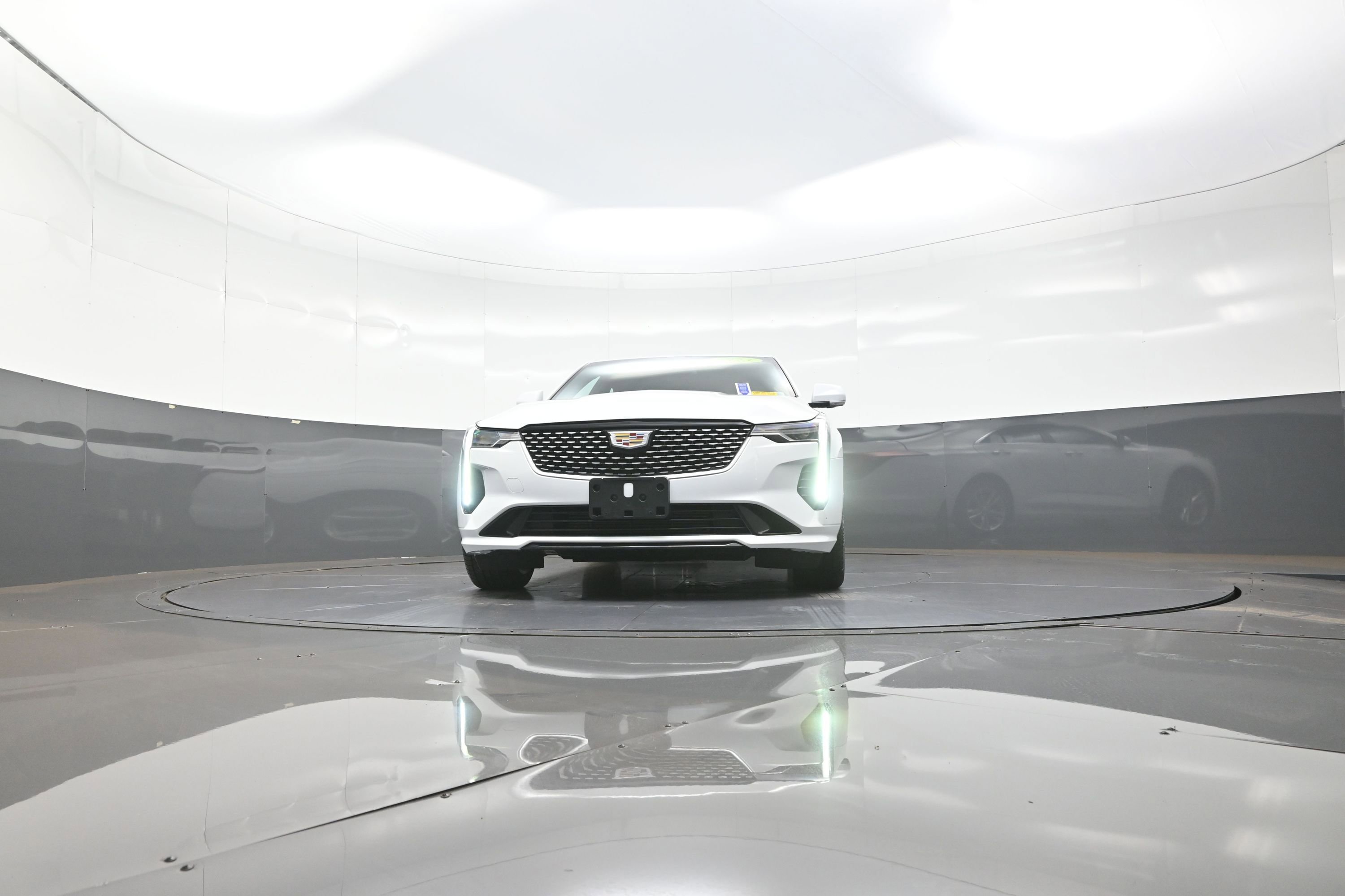 Used 2023 Cadillac CT4 Luxury w/ Cold Weather Package image 10