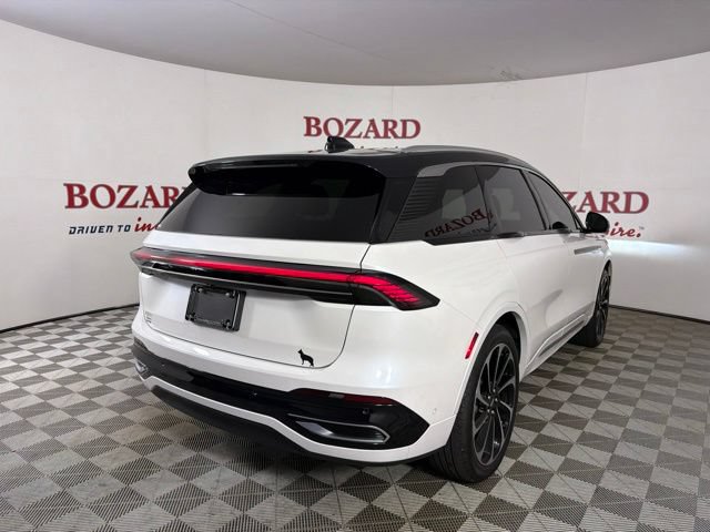 Used 2024 Lincoln Nautilus Black Label AWD/4WD image 8