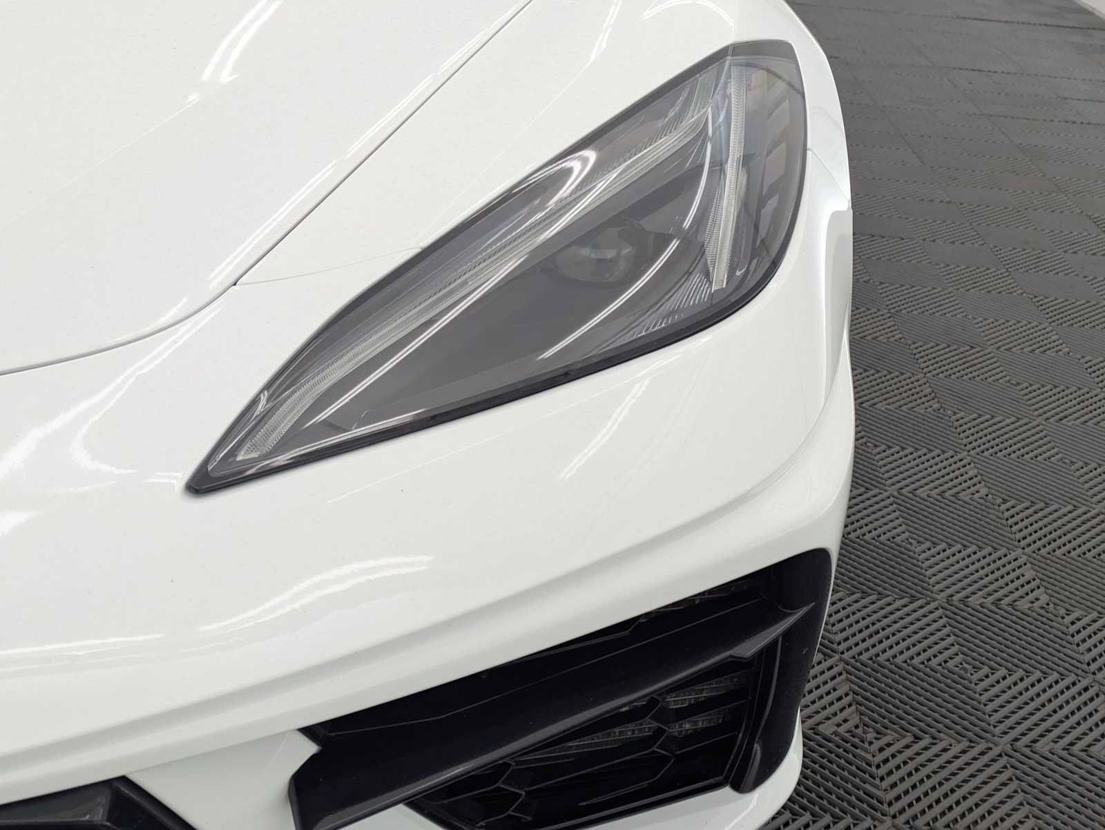 Used 2023 Chevrolet Corvette Stingray Coupe w/ Z51 Performance Package RWD image 10