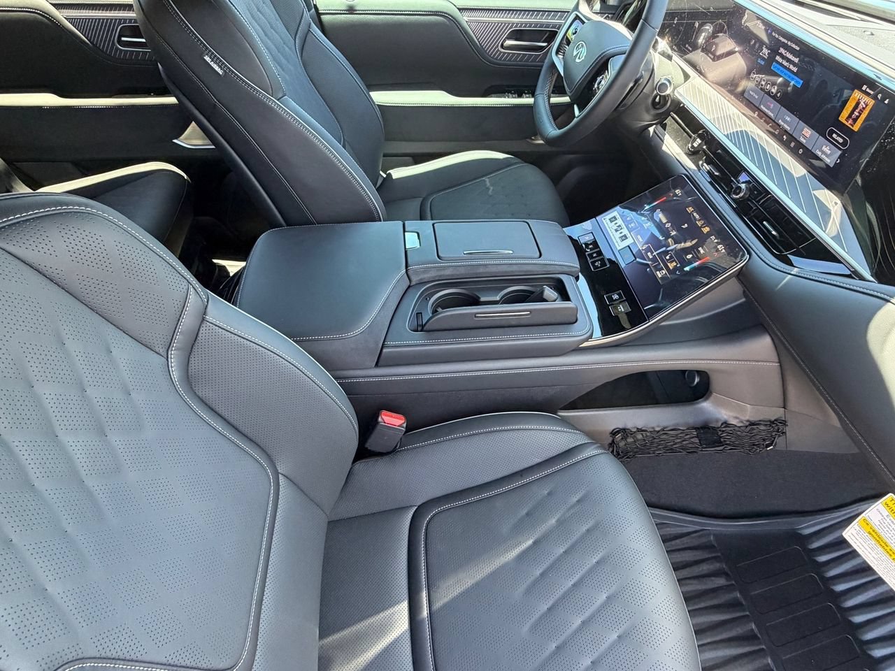 New 2027 INFINITI QX80 Autograph AWD/4WD image 12