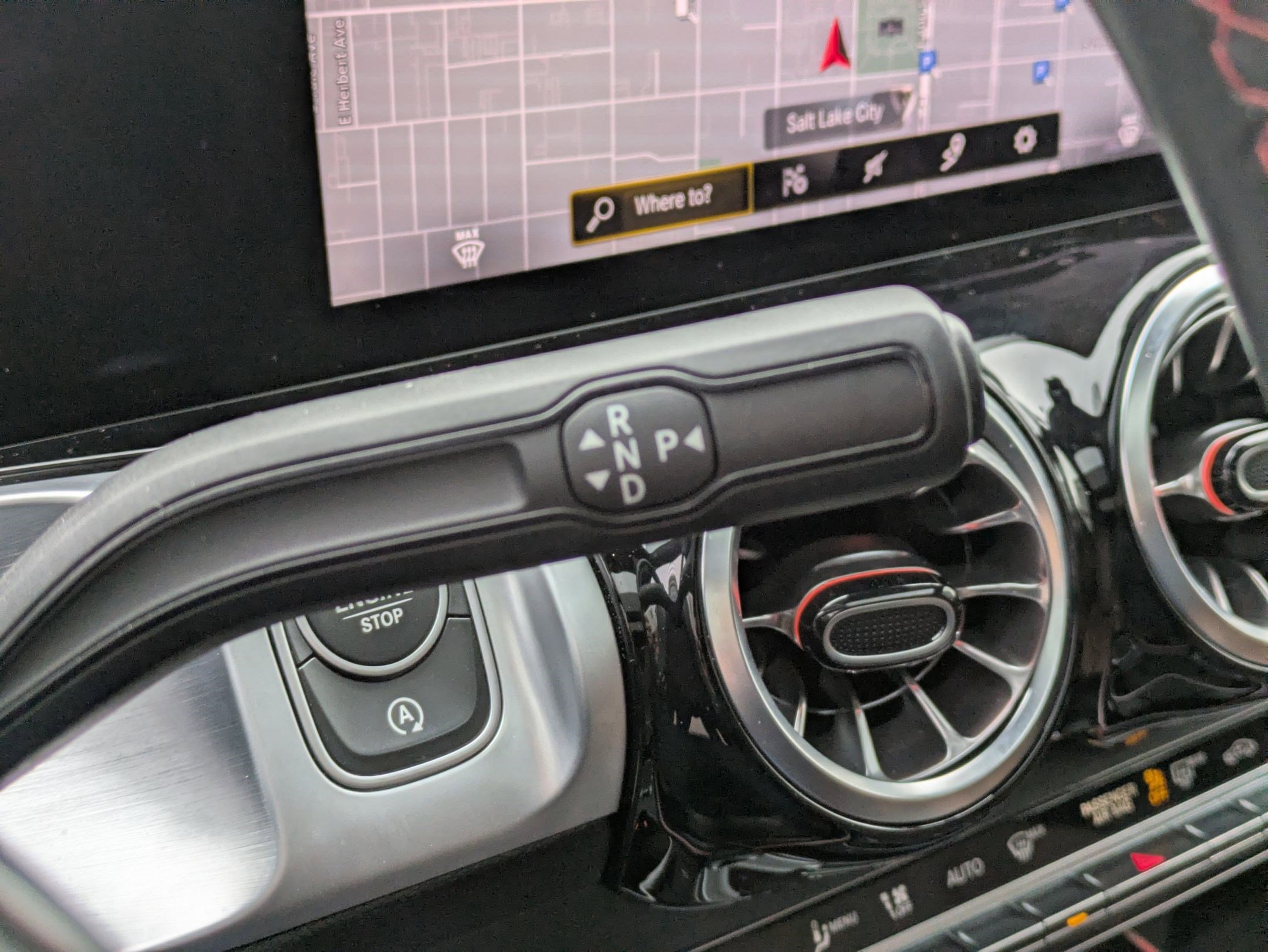 Used 2022 Mercedes-Benz GLB 35 AMG 4MATIC image 25