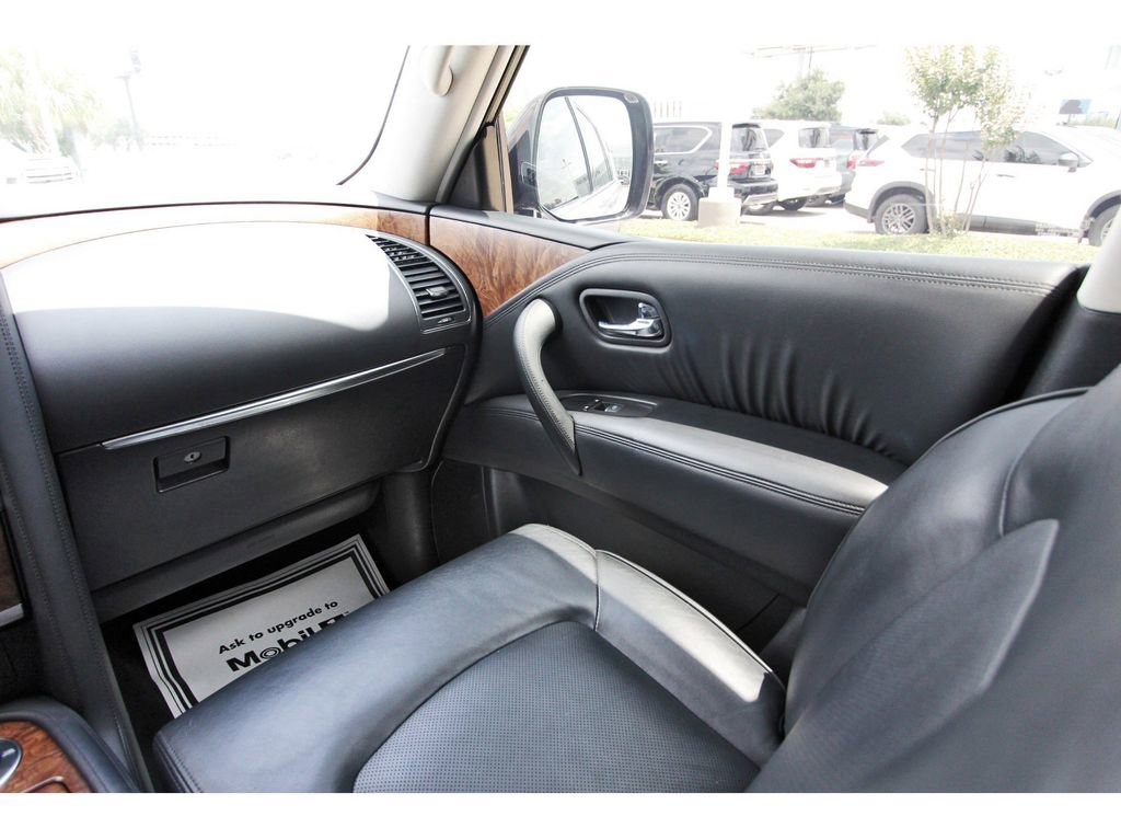 Used 2024 Nissan Armada SL w/ Captain's Chairs Package AWD/4WD image 8