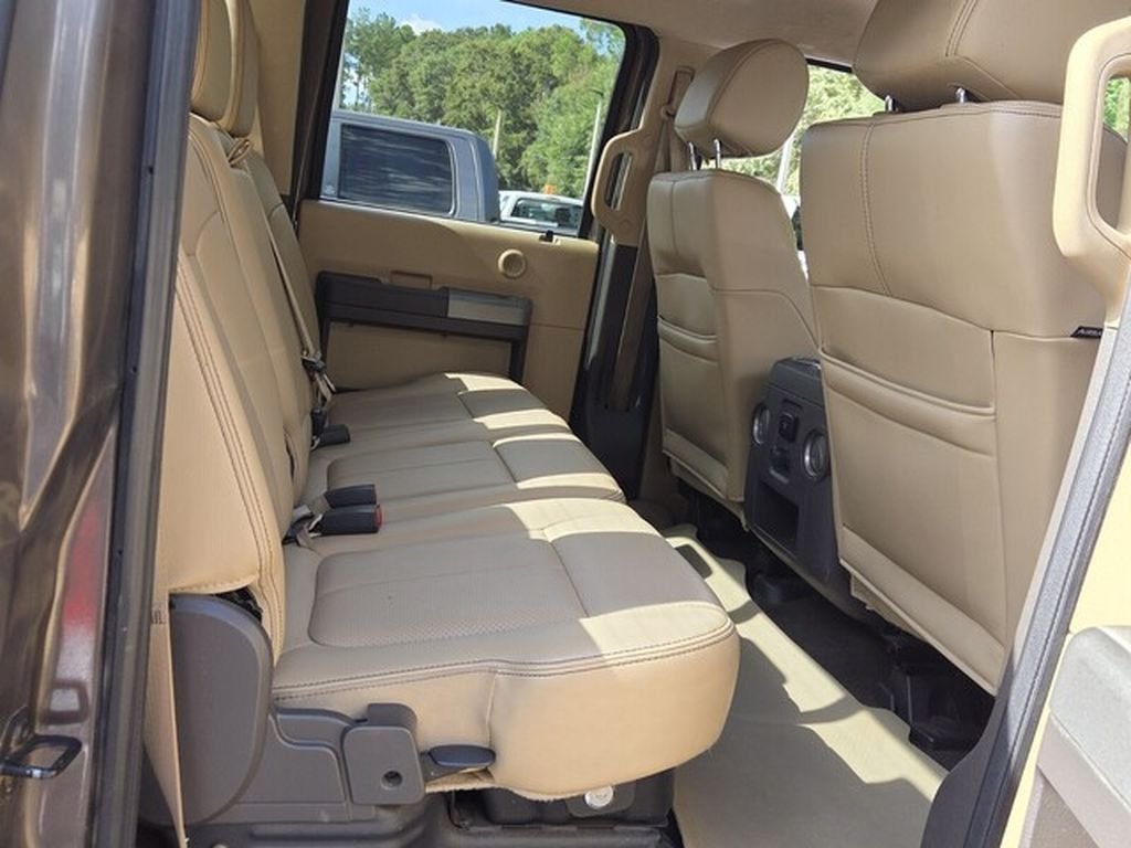 Used 2016 Ford F250 Lariat w/ Lariat Interior Package AWD/4WD image 19