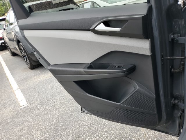 Certified 2023 Volkswagen Taos SE FWD image 19