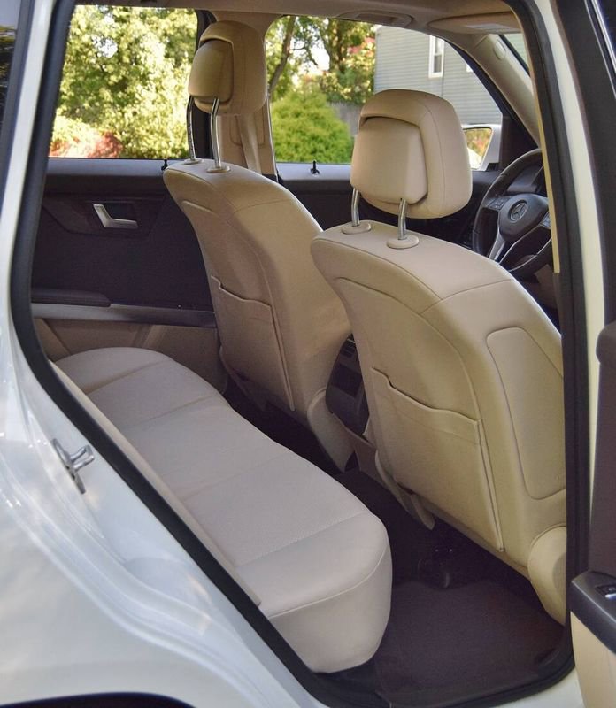 Used 2014 Mercedes-Benz GLK 350 4MATIC w/ Premium 1 Package image 40