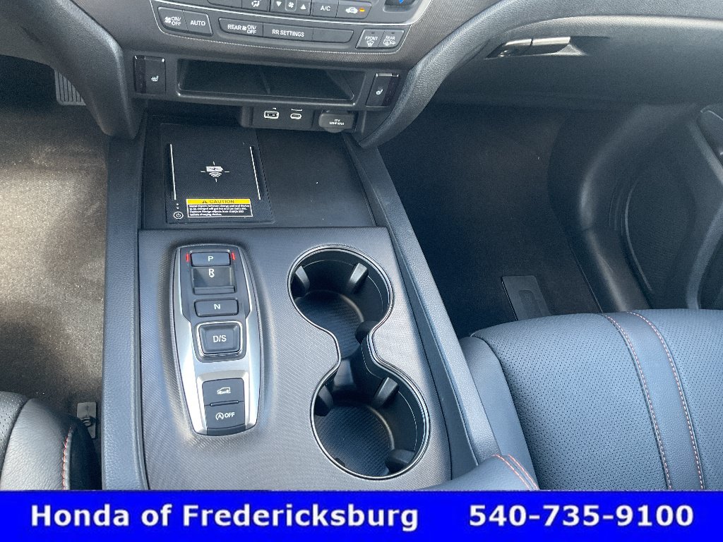 Used 2024 Honda Passport TrailSport image 32