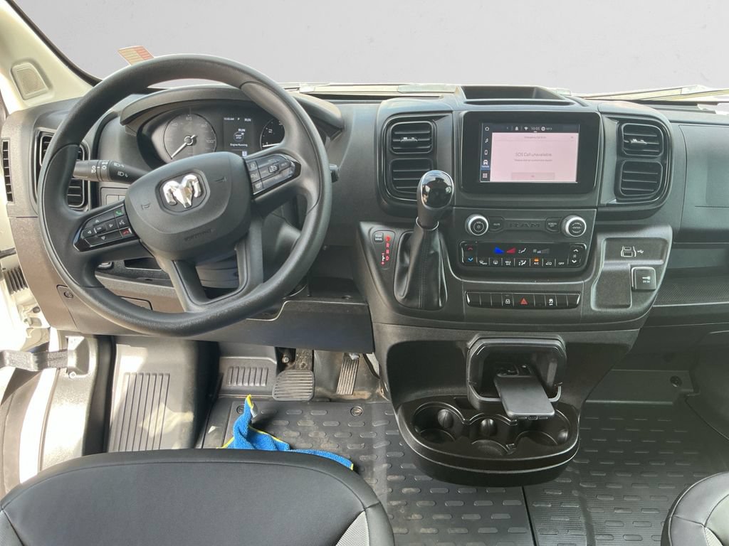 Used 2025 RAM ProMaster 2500 w/ Convenience Group FWD image 10