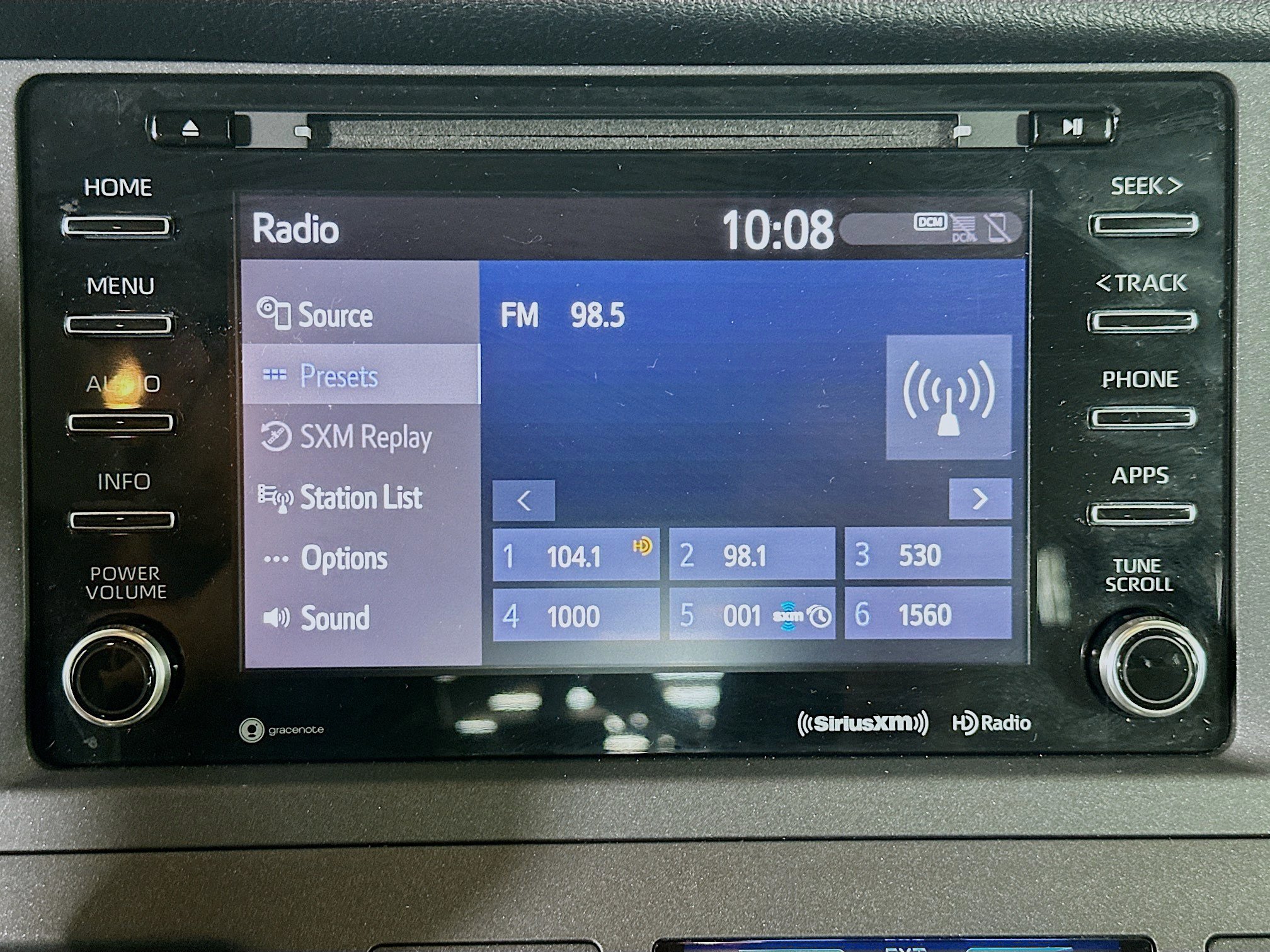 Used 2018 Toyota Sienna LE FWD image 19