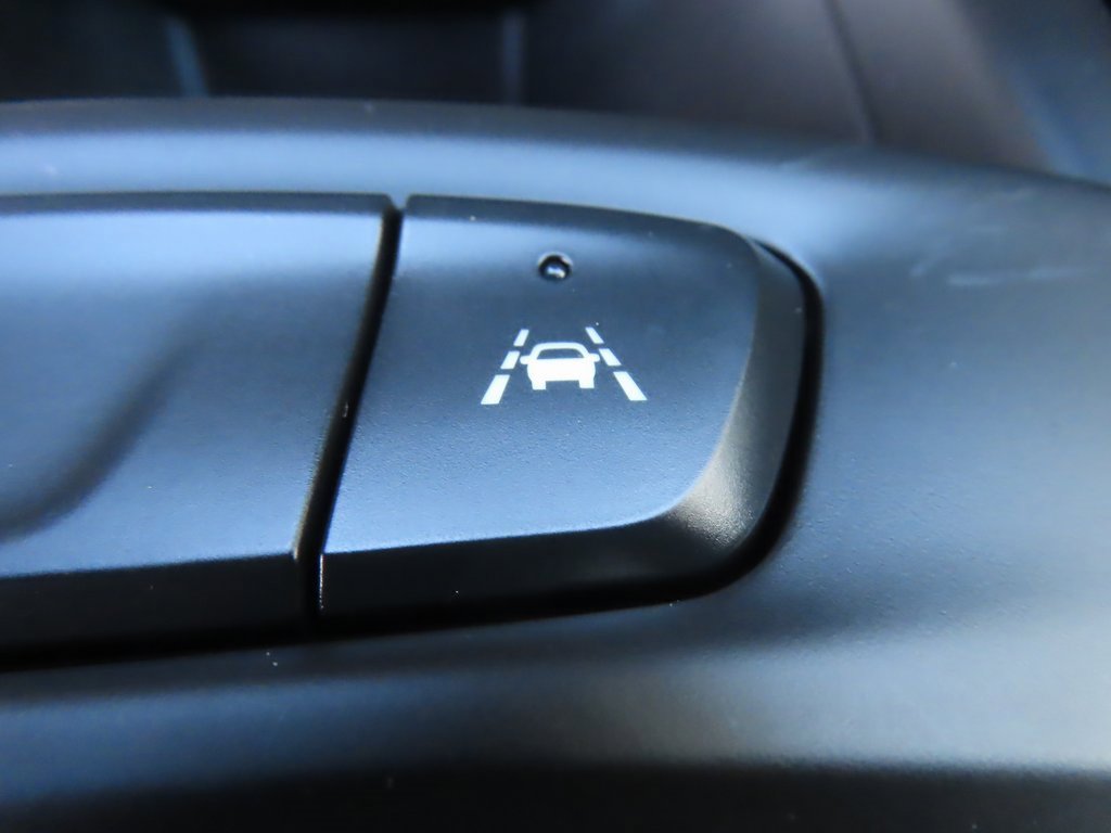 Used 2024 Chevrolet Trax RS w/ Driver Confidence Package image 8