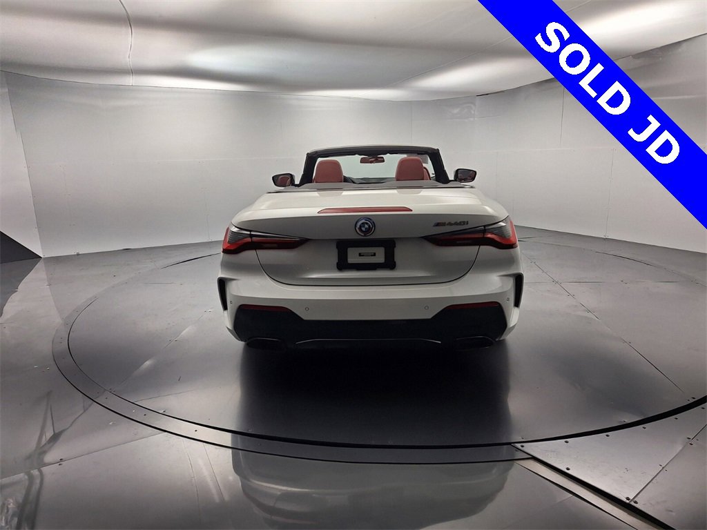 Used 2023 BMW M440i Convertible w/ Premium Package image 9