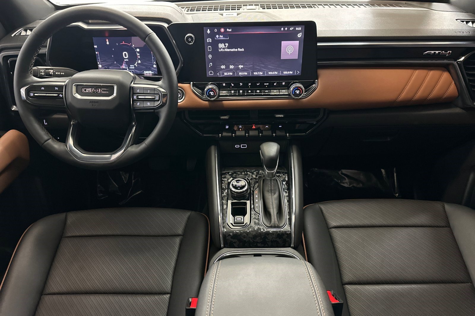 Used 2023 GMC Canyon AT4 w/ AT4 Premium Package image 26